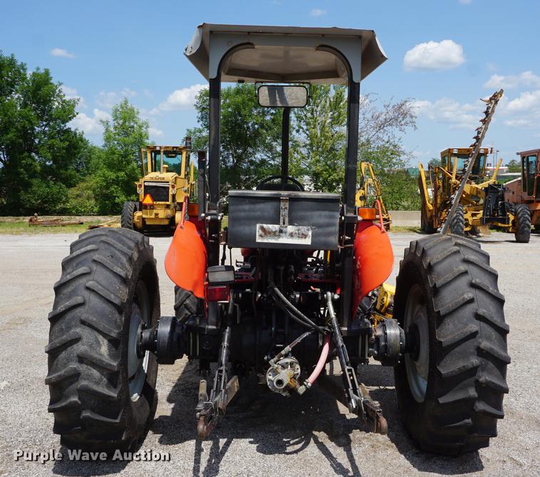 image for item DD7865 2000 Massey-Ferguson 4225 MFWD tractor