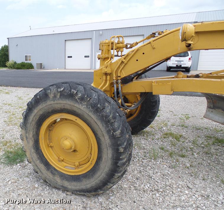 image for item DD8656 Caterpillar 112F motor grader