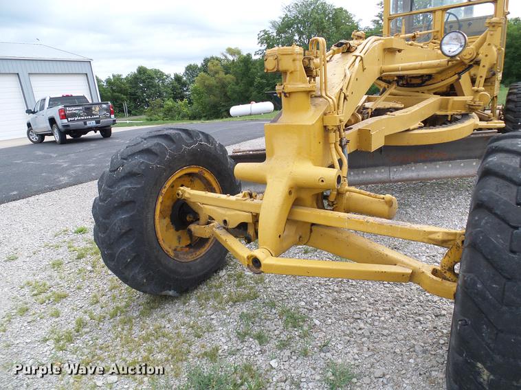 image for item DD8656 Caterpillar 112F motor grader