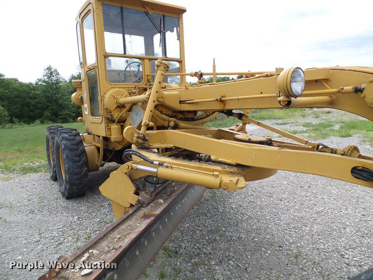 image for item DD8656 Caterpillar 112F motor grader