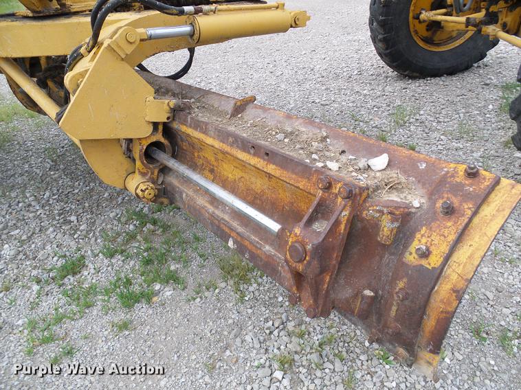 image for item DD8656 Caterpillar 112F motor grader