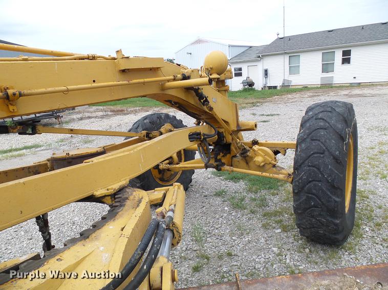 image for item DD8656 Caterpillar 112F motor grader