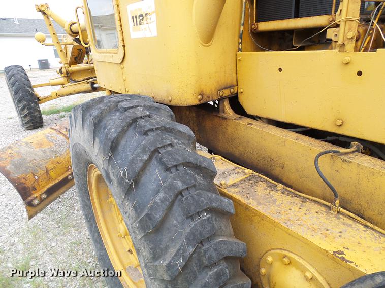 image for item DD8656 Caterpillar 112F motor grader