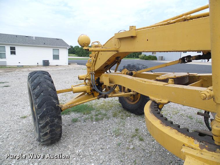 image for item DD8656 Caterpillar 112F motor grader