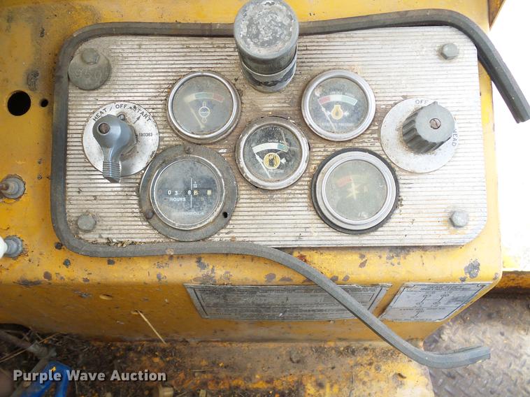 image for item DD8656 Caterpillar 112F motor grader