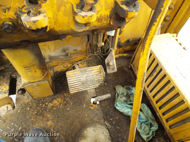 image for item DD8656 Caterpillar 112F motor grader