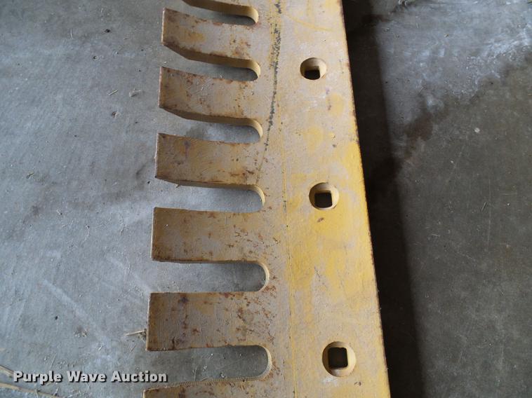 image for item DD8656 Caterpillar 112F motor grader