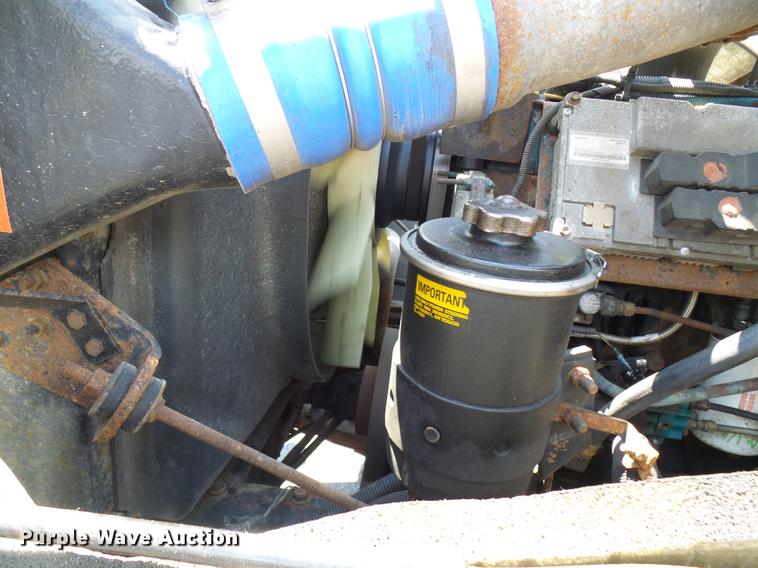 image for item DD8659 2002 International 2554 dump truck