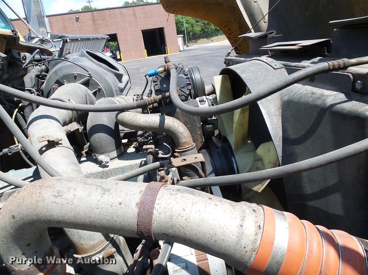 image for item DD8659 2002 International 2554 dump truck