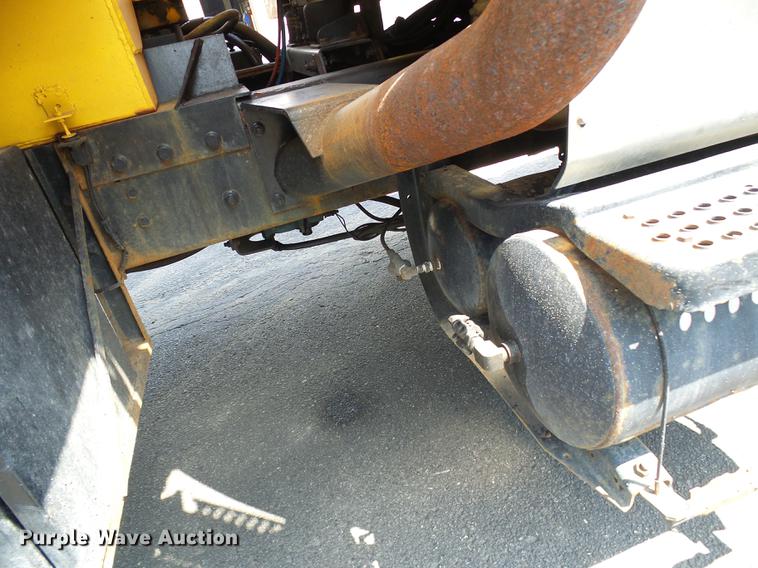 image for item DD8659 2002 International 2554 dump truck