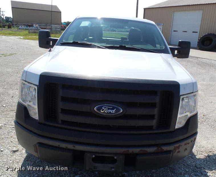 image for item DD8662 2010 Ford F150 SuperCab pickup truck