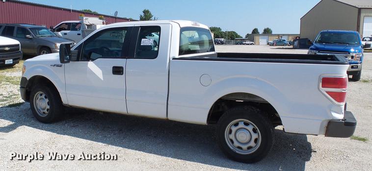 image for item DD8662 2010 Ford F150 SuperCab pickup truck