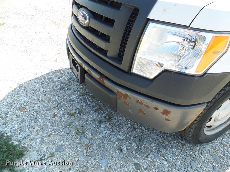 image for item DD8662 2010 Ford F150 SuperCab pickup truck