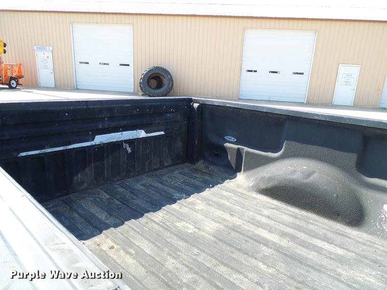 image for item DD8662 2010 Ford F150 SuperCab pickup truck