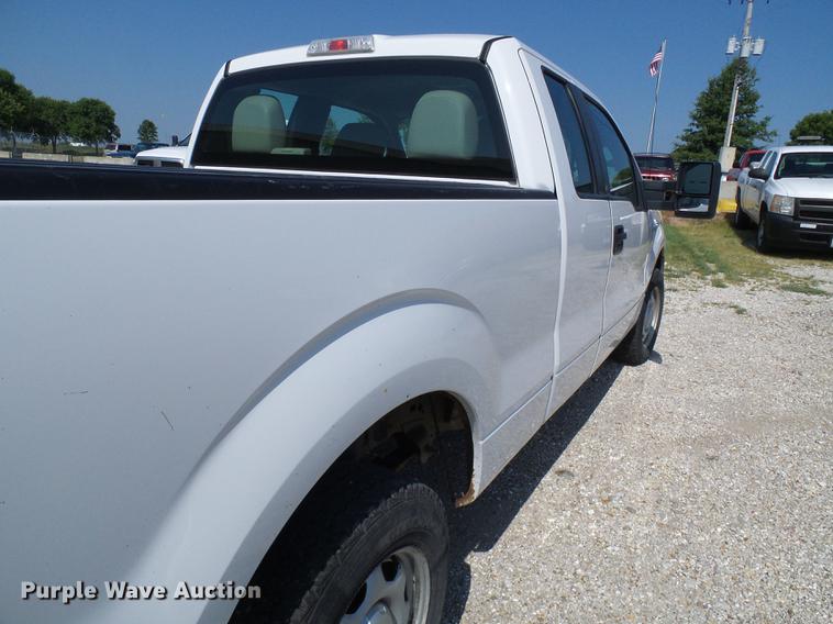 image for item DD8662 2010 Ford F150 SuperCab pickup truck