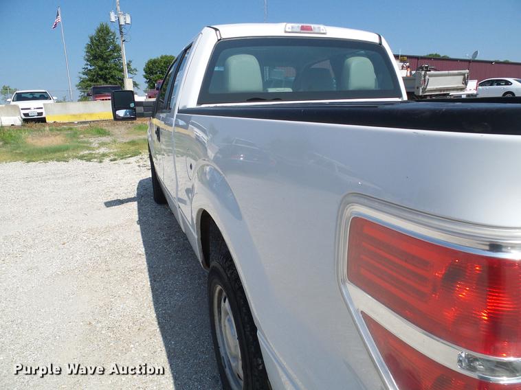 image for item DD8662 2010 Ford F150 SuperCab pickup truck