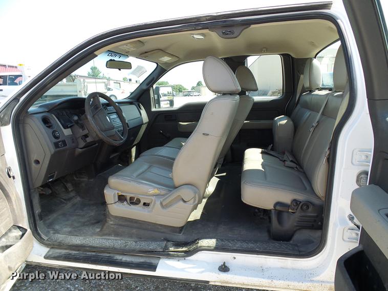 image for item DD8662 2010 Ford F150 SuperCab pickup truck