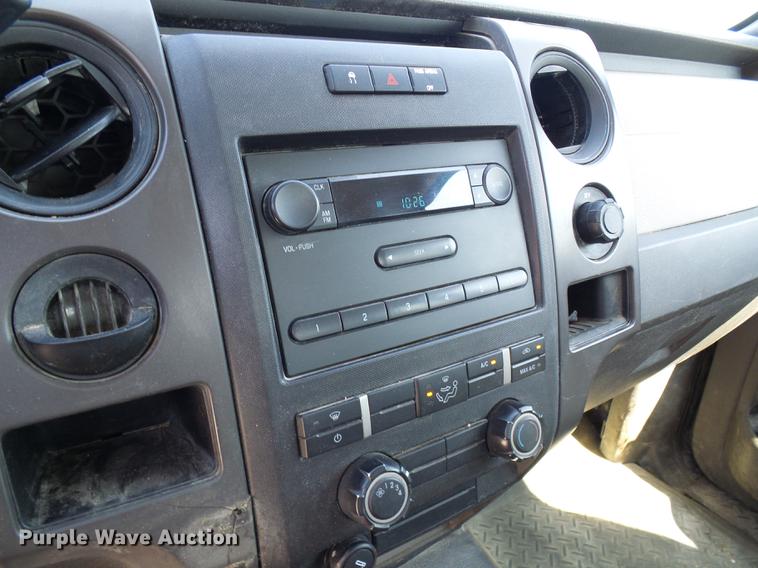 image for item DD8662 2010 Ford F150 SuperCab pickup truck