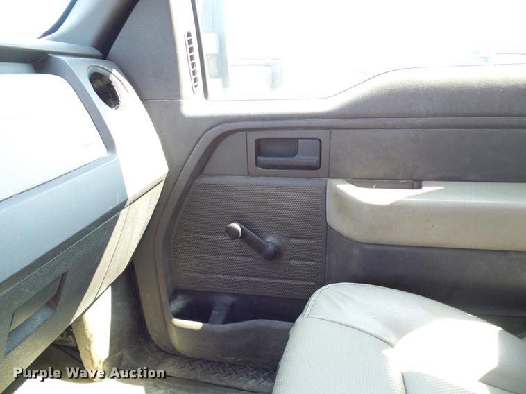 image for item DD8662 2010 Ford F150 SuperCab pickup truck