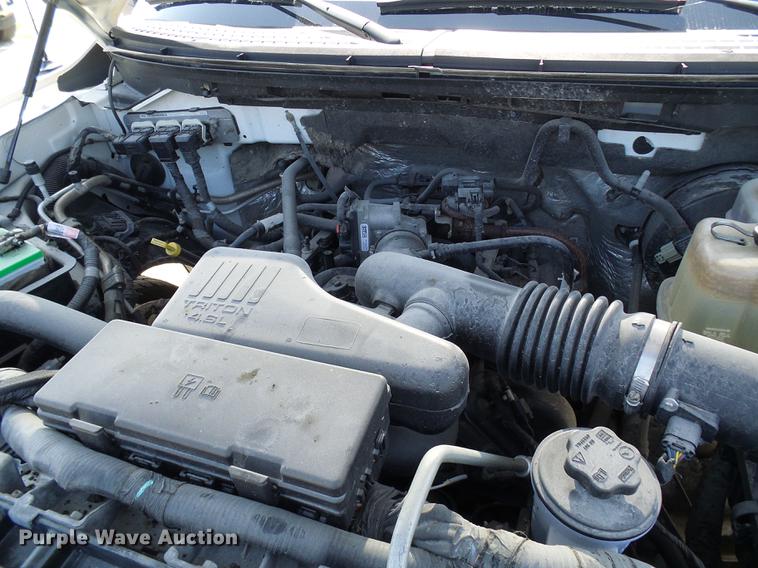 image for item DD8662 2010 Ford F150 SuperCab pickup truck