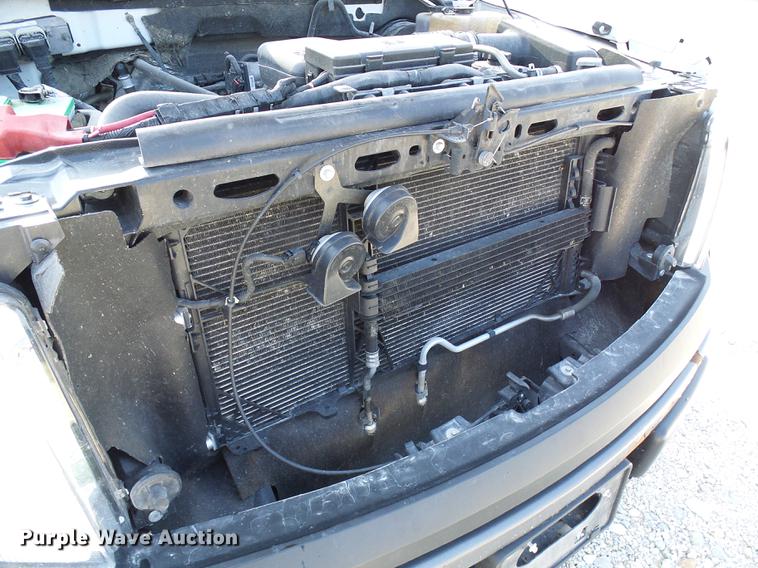 image for item DD8662 2010 Ford F150 SuperCab pickup truck