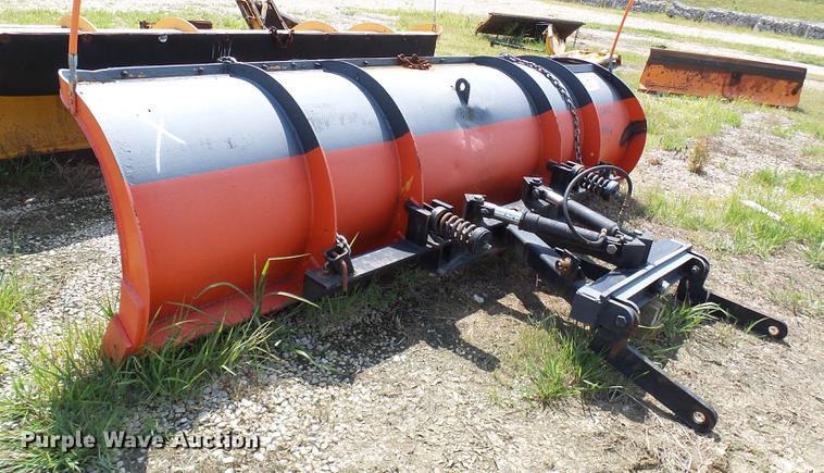 image for item DD8663 12'W snow plow