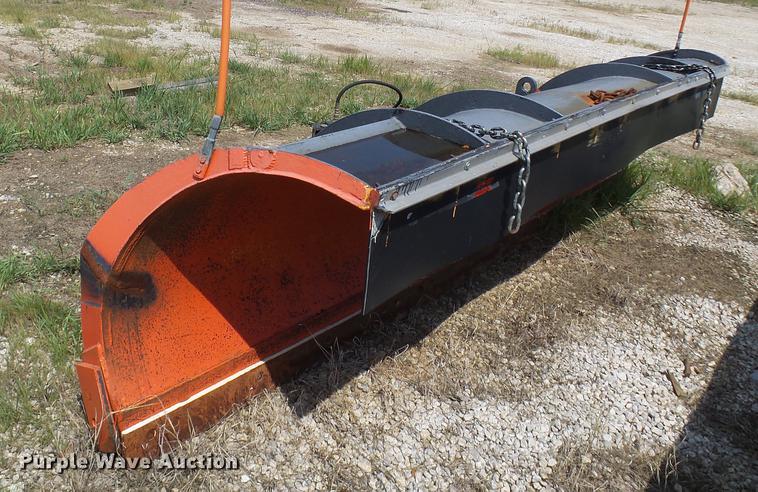 image for item DD8663 12'W snow plow