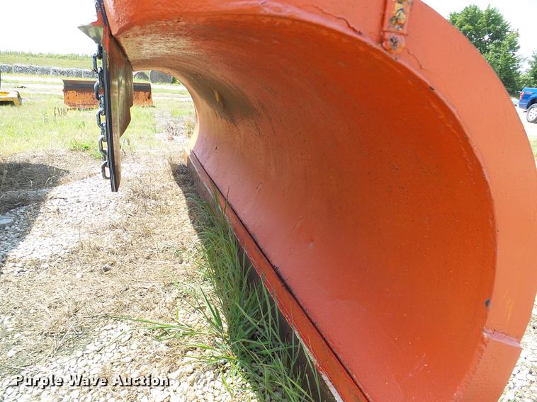 image for item DD8663 12'W snow plow