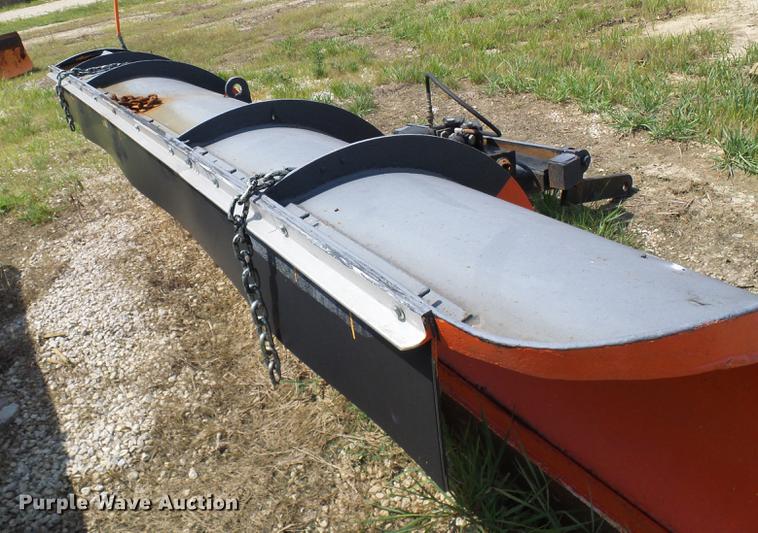 image for item DD8663 12'W snow plow