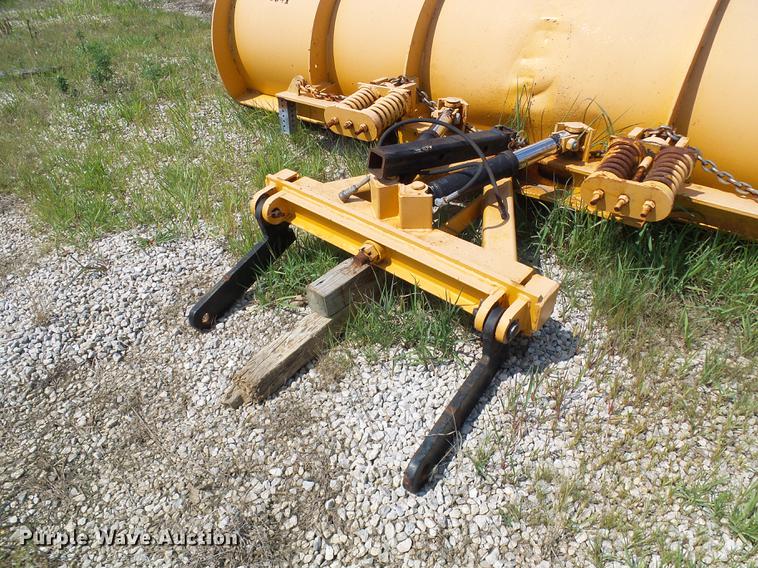 image for item DD8664 12'W snow plow