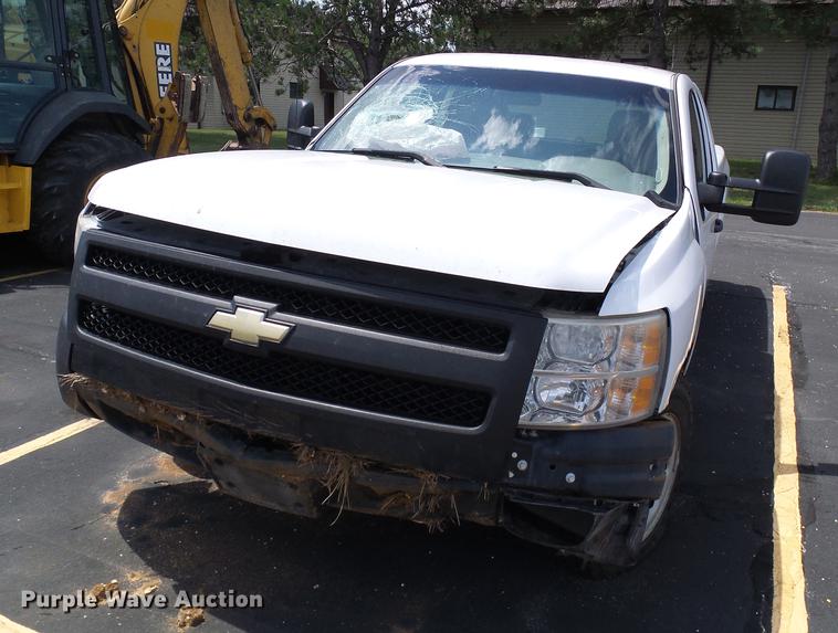 image for item DD8665 2007 Chevrolet Silverado 1500 Ext. Cab pickup truck
