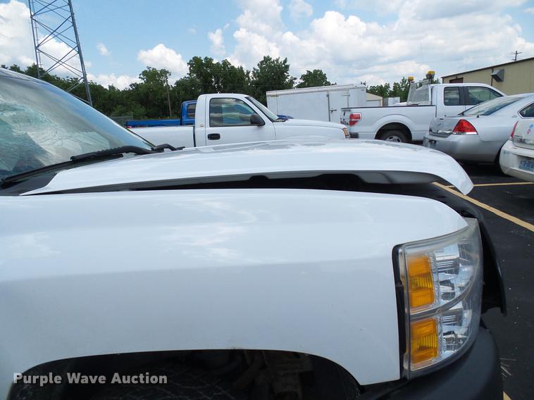 image for item DD8665 2007 Chevrolet Silverado 1500 Ext. Cab pickup truck