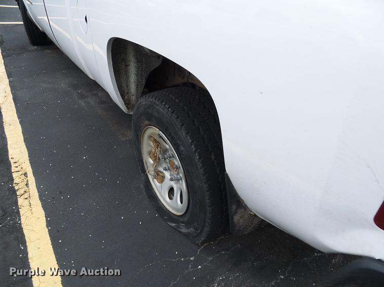 image for item DD8665 2007 Chevrolet Silverado 1500 Ext. Cab pickup truck