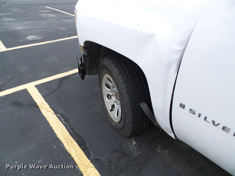 image for item DD8665 2007 Chevrolet Silverado 1500 Ext. Cab pickup truck