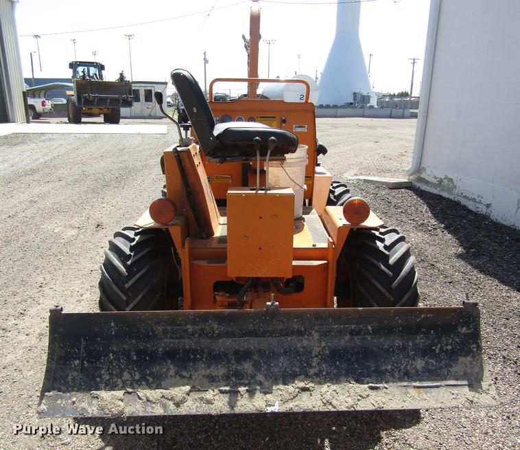 image for item DD8878 1979 Case 25+4 trencher