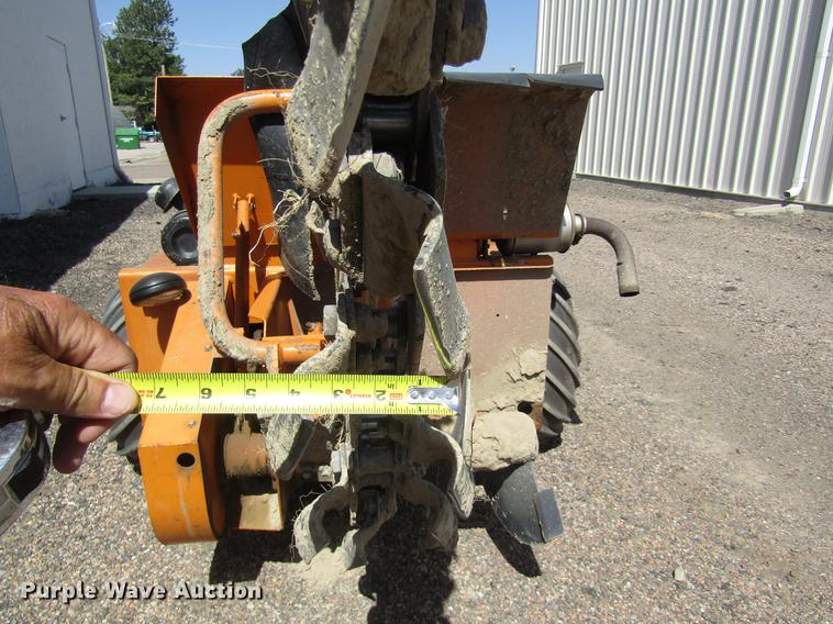 image for item DD8878 1979 Case 25+4 trencher