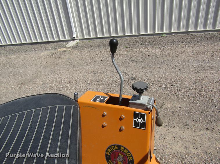 image for item DD8878 1979 Case 25+4 trencher