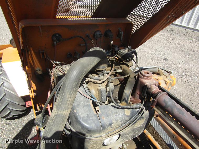 image for item DD8878 1979 Case 25+4 trencher