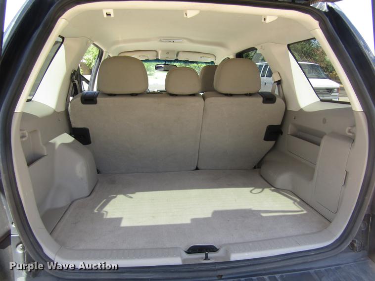 image for item DD8881 2012 Ford Escape SUV