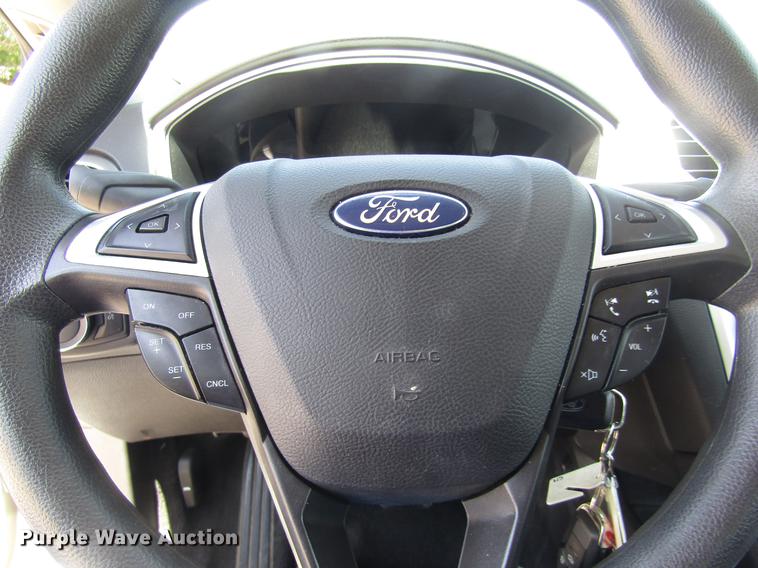 image for item DD8882 2016 Ford Fusion