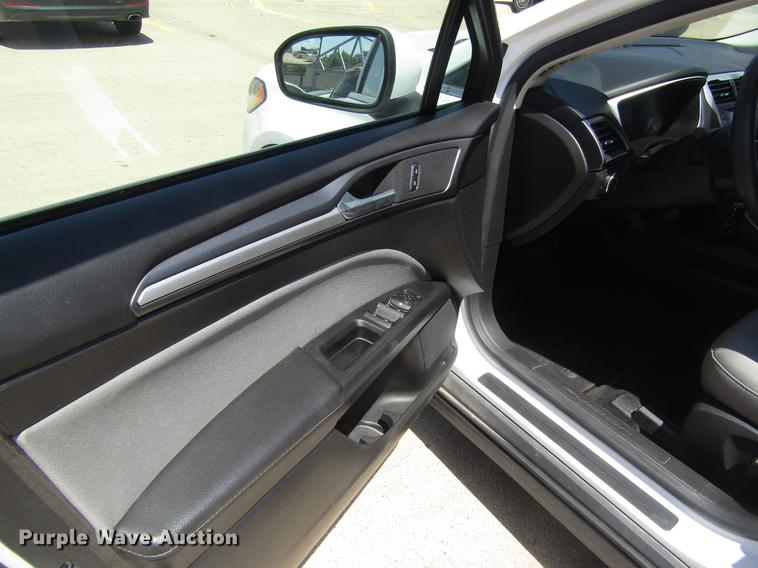 image for item DD8883 2016 Ford Fusion