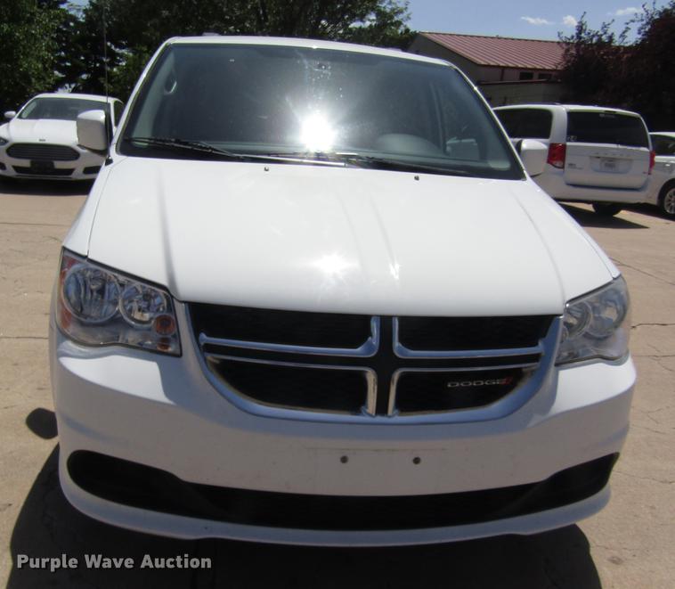 image for item DD8884 2014 Dodge Grand Caravan van