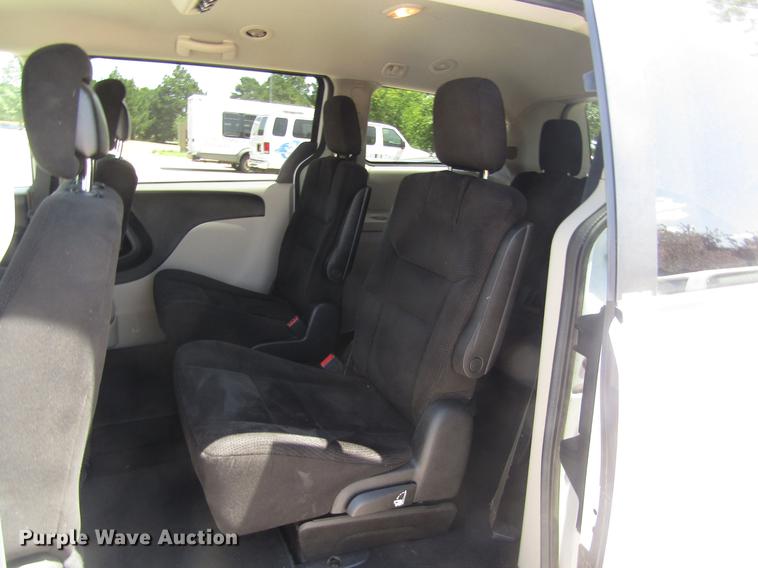 image for item DD8884 2014 Dodge Grand Caravan van