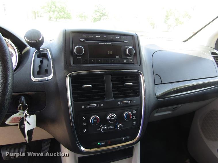 image for item DD8884 2014 Dodge Grand Caravan van