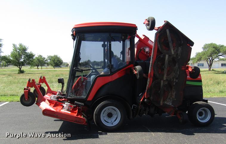 image for item DD8899 2011 Jacobsen HR9016 lawn mower