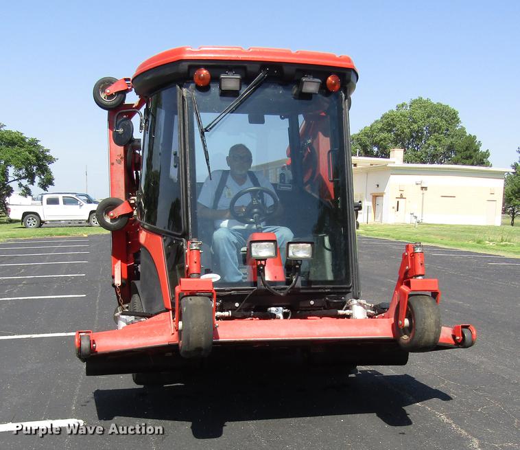 image for item DD8899 2011 Jacobsen HR9016 lawn mower