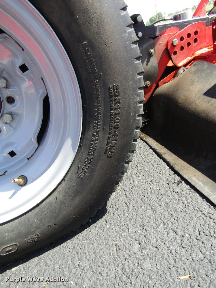 image for item DD8899 2011 Jacobsen HR9016 lawn mower