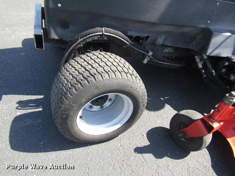 image for item DD8899 2011 Jacobsen HR9016 lawn mower