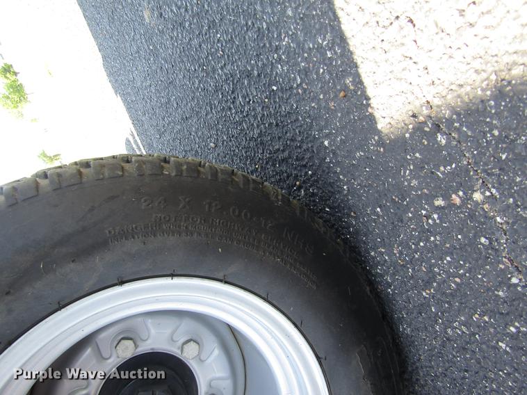 image for item DD8899 2011 Jacobsen HR9016 lawn mower