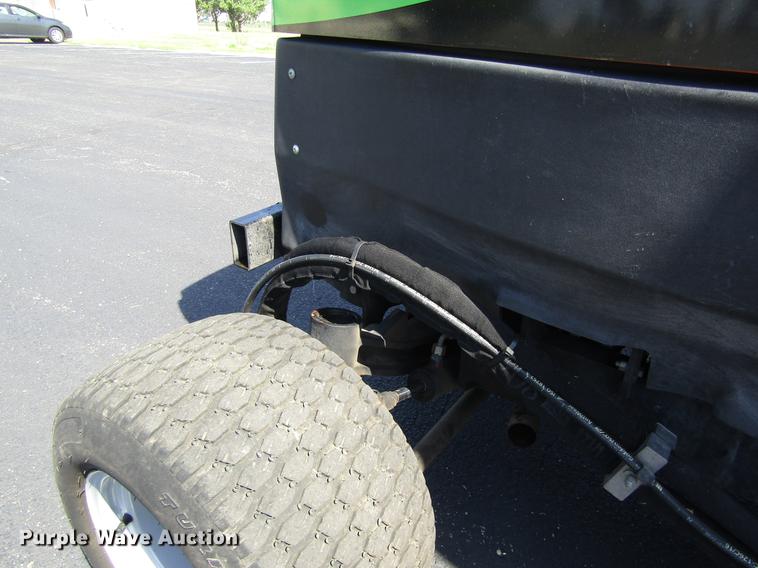 image for item DD8899 2011 Jacobsen HR9016 lawn mower